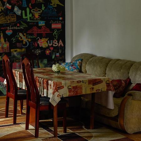 Almaty Hostel Dom Koktobe Екстер'єр фото