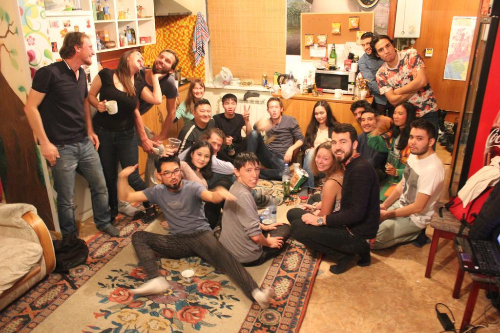 Almaty Hostel Dom Koktobe Екстер'єр фото